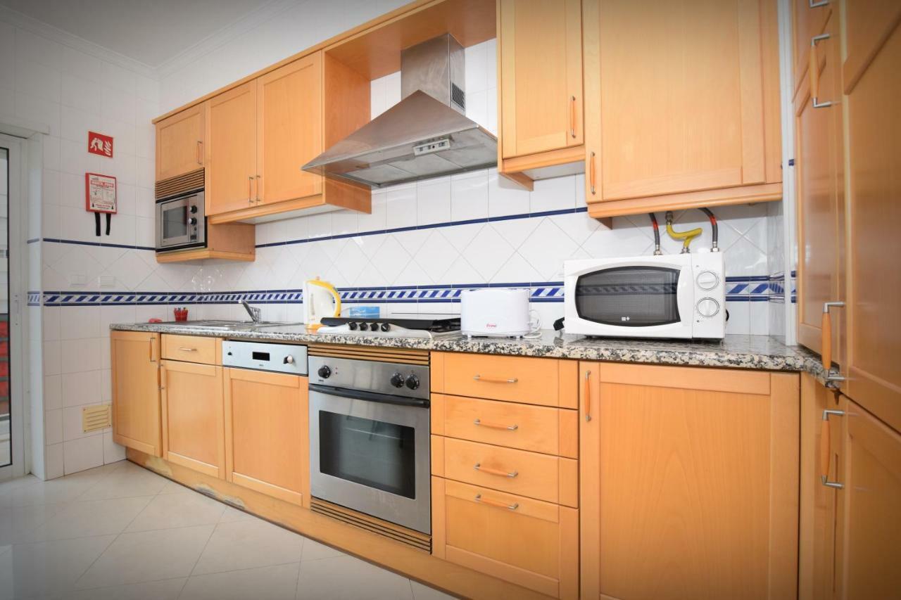 Old Town Apartment อัลบูเฟรา ภายนอก รูปภาพ