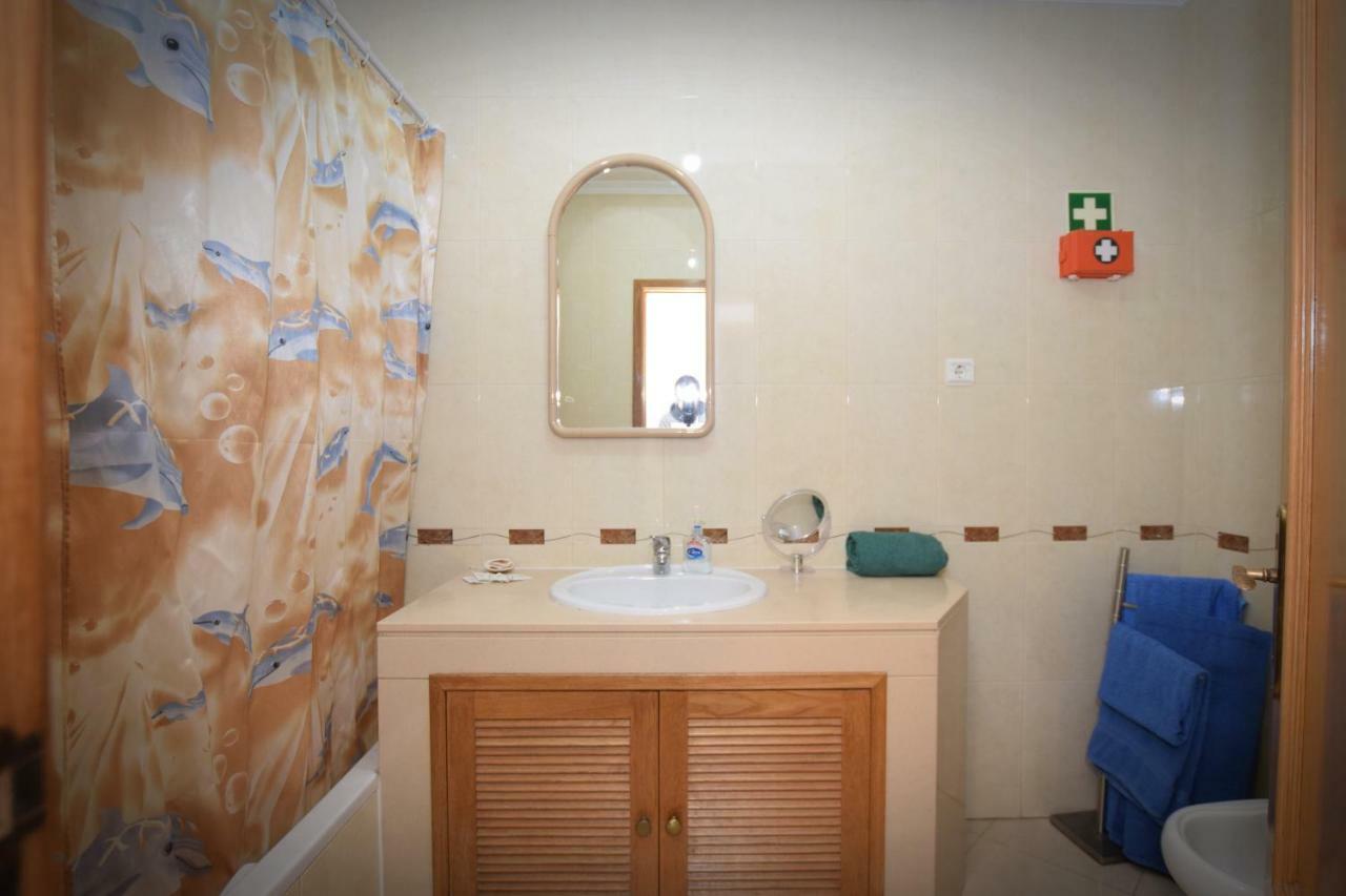 Old Town Apartment อัลบูเฟรา ภายนอก รูปภาพ