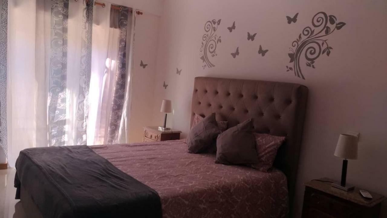 Old Town Apartment อัลบูเฟรา ภายนอก รูปภาพ