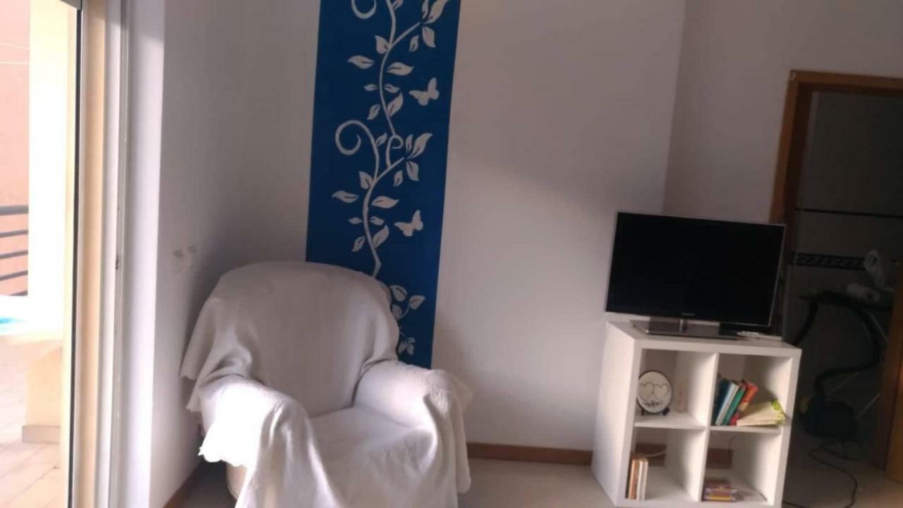 Old Town Apartment อัลบูเฟรา ภายนอก รูปภาพ